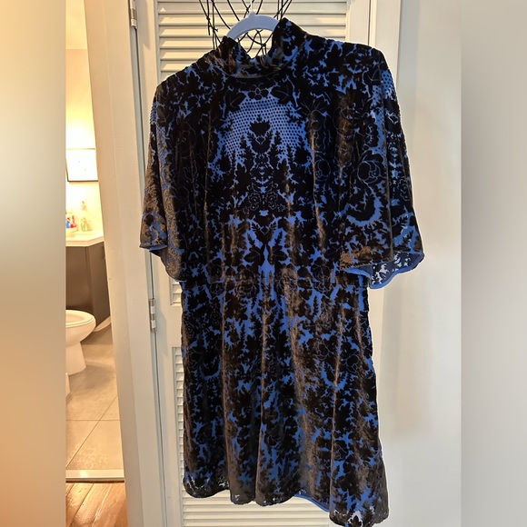 low cut black mini dress Lace Out collection-woman-spring-summer-26 Color:Kahki Leopard Floral Jacquard Cocktail Dresses
